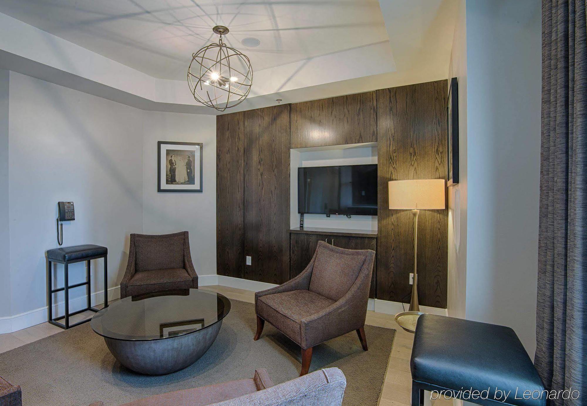 Hotel Marriott Downtown 5*