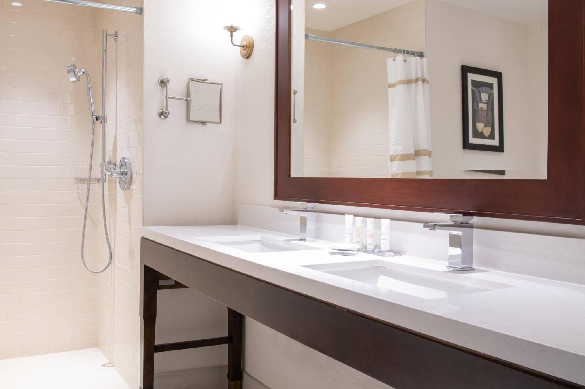 Marriott Downtown 5*